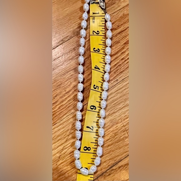 Biwa Baroque 18” Pearl Necklace VTG Safety Clasp Knotted Silk Elegant Shining - Picture 9 of 10